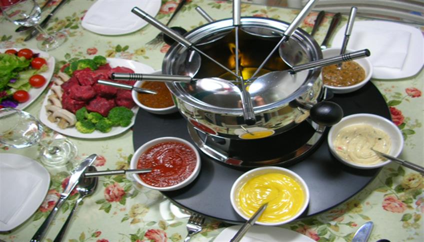 Organizzare e preparare la Fondue Bourguignonne  Organizzare e preparare la Fondue Bourguignonne
